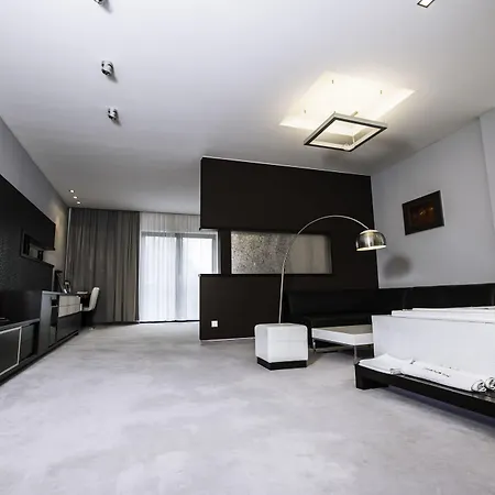 Hotel Magnus Trencin 4* Trencin