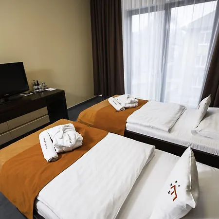 特伦钦马格努斯酒店