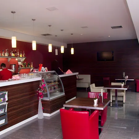 特伦钦马格努斯酒店 酒店 Trenčín