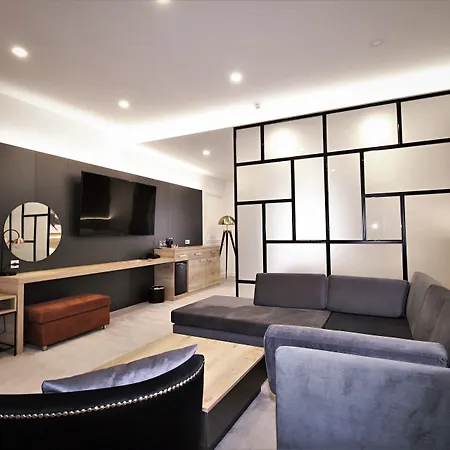 特伦钦马格努斯酒店 4* Trenčín